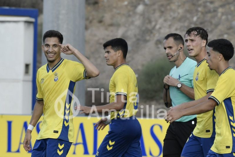 6-1: Las Palmas C recupera su fútbol y los goles