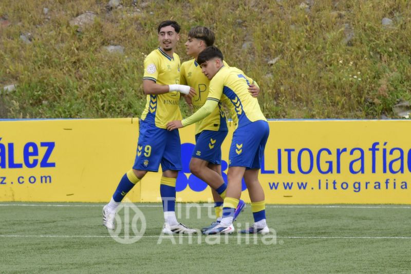 El juvenil de la UD golea (5-0) y crece su ventaja sobre el Tenerife