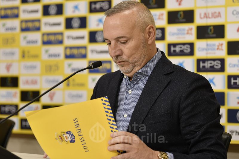 "Tenemos a 4 o 5 chicos de cantera que formarán parte del primer equipo"