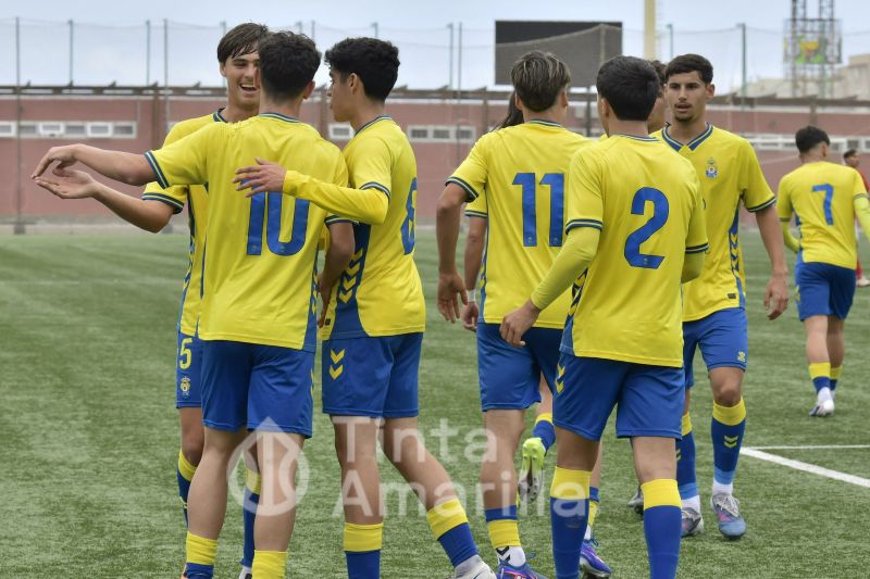 El juvenil de la UD golea (5-0) y crece su ventaja sobre el Tenerife
