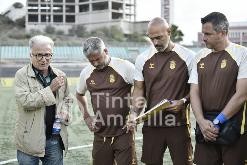 6-1: Las Palmas C recupera su fútbol y los goles