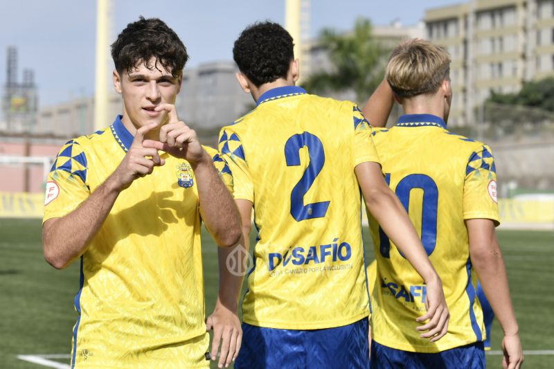 3-0: La UD Las Palmas bate también al tercer clasificado