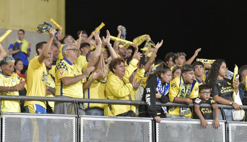 Los aficionados del Málaga no podrán ubicarse entre los de la UD y viceversa