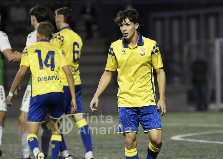 Las Palmas C anota 11 goles en 90 minutos 