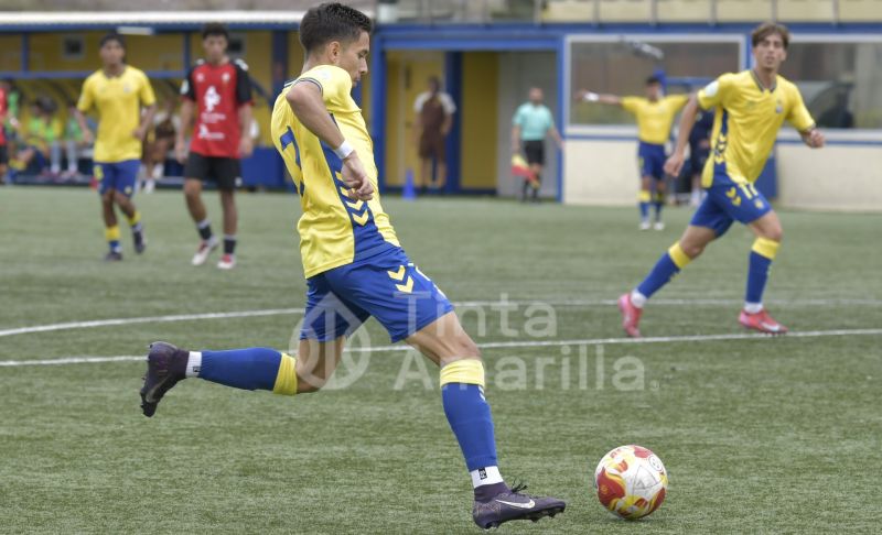 Tamaraceite sigue la estela de Lanzarote y Atco. Paso