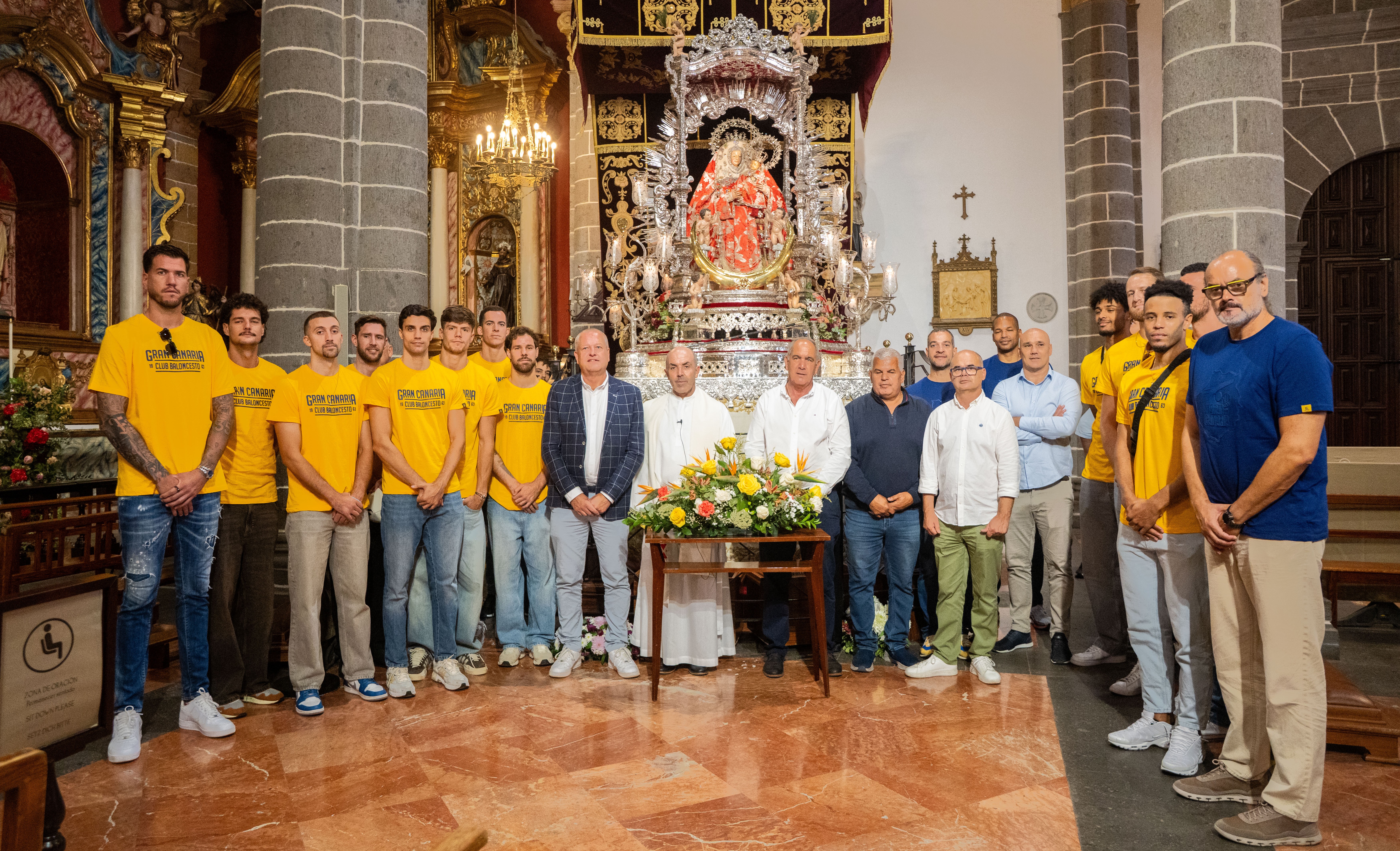 "Me llena el corazón ver a familiares y amigos en el Gran Canaria Arena"