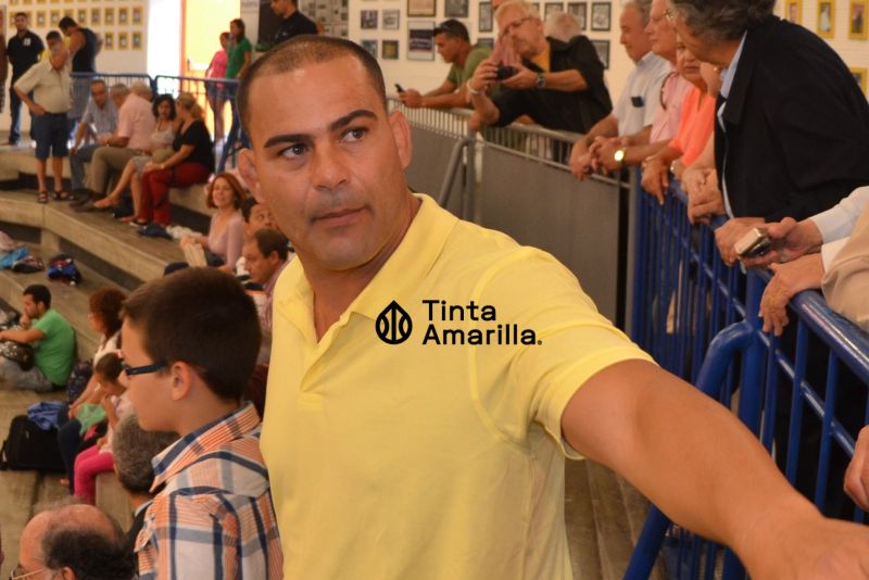 La lucha de Gran Canaria llora la muerte del bregador y técnico Santi Ojeda