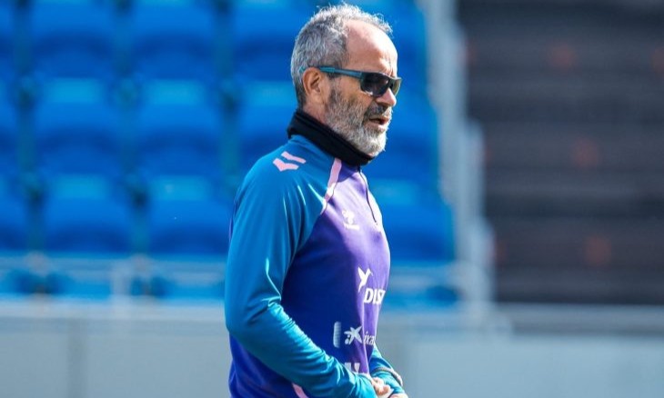 Cervera admite un error en la confección de su plantilla