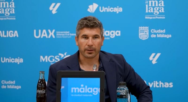 El técnico del Málaga admite que pudo ser penalti y afirma que Mármol debió ser expulsado