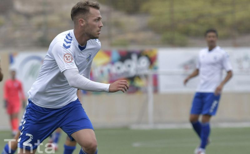 El Tamaraceite logra una victoria de calidad entre candidatos al ascenso (3-0)