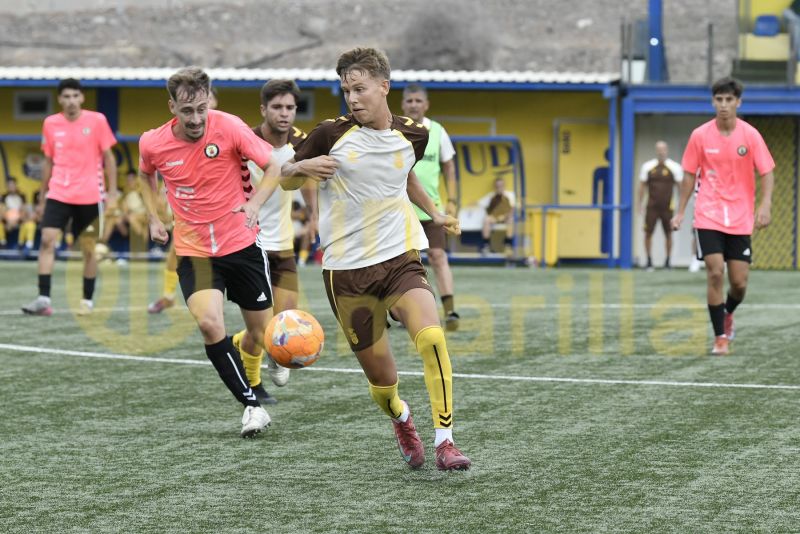 Sergio Ramos empresario, Carlos Vicente, Agada, cuatro salidas más del Arucas, ...
