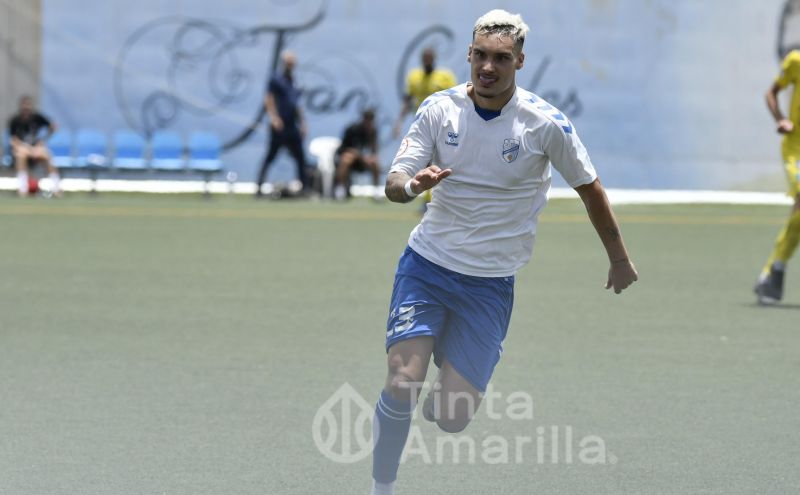 3-1: El Tamaraceite vuelve a hacerse fuerte en el Juan Guedes