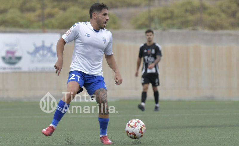 La UD pone un ojo en Qatar, Nico 2035, Riquelme, Julio Báez, ...