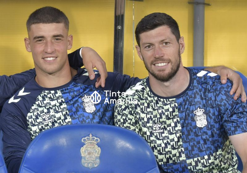 "A McKenna y a mí nos gustan los partidos con choques y balones divididos"