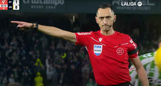 Las Palmas y Alavés, los equipos con más penaltis en contra