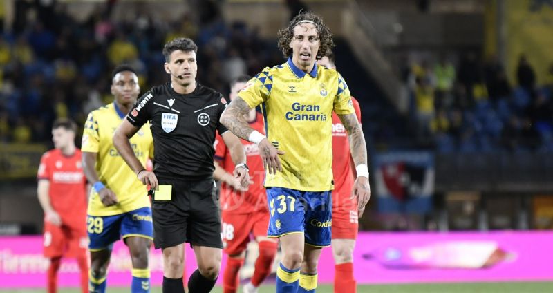 "Del arbitraje, mejor no decir nada"