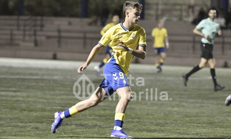 Las Palmas C ya está en cuartos de final tras ganar en Arguineguín (0-6)