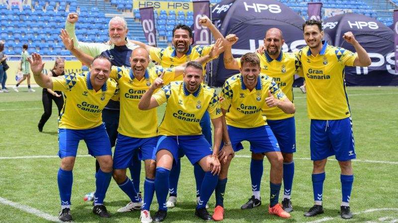 La UD gana su segundo torneo para empresas