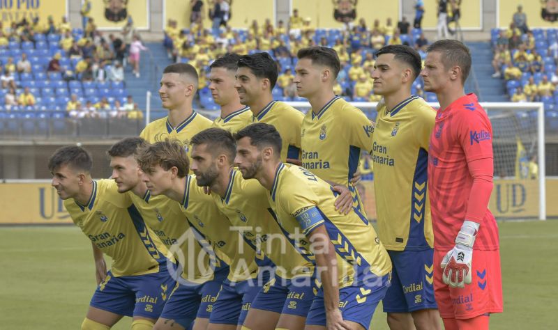 Tres jugadores de la UD inician 2026 en el nuevo top10 de la Segunda División