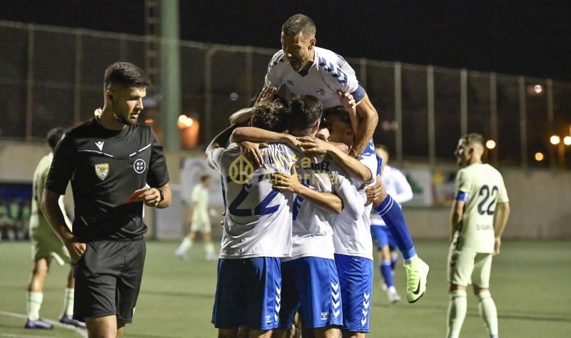 3-2: El Tamaraceite gana al filial un partido sin paracaídas