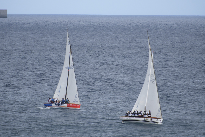 Los botes esperan que el viento colabore en la doble jornada