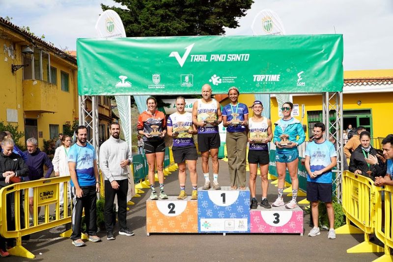 200 corredores y 66 senderistas disfrutaron del Trail Pino Santo 2025