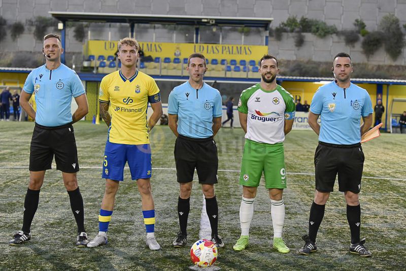 Las Palmas C apea al Villa en la tanda de penaltis y se cuela en la gran final