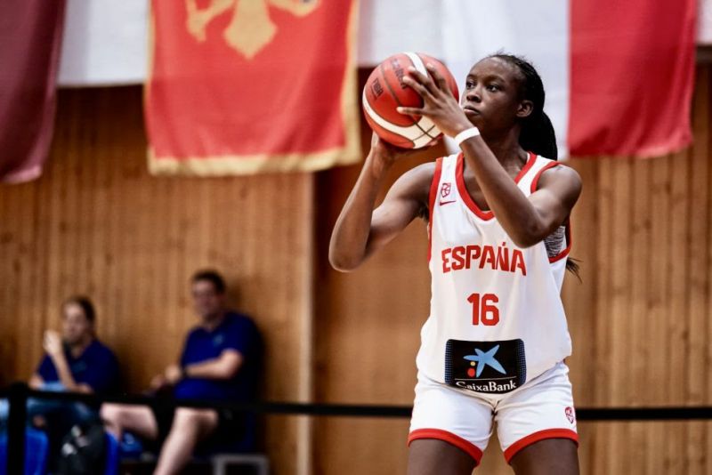 Trinity Ezenatogu, la nueva joya sub16 del Islas Canarias