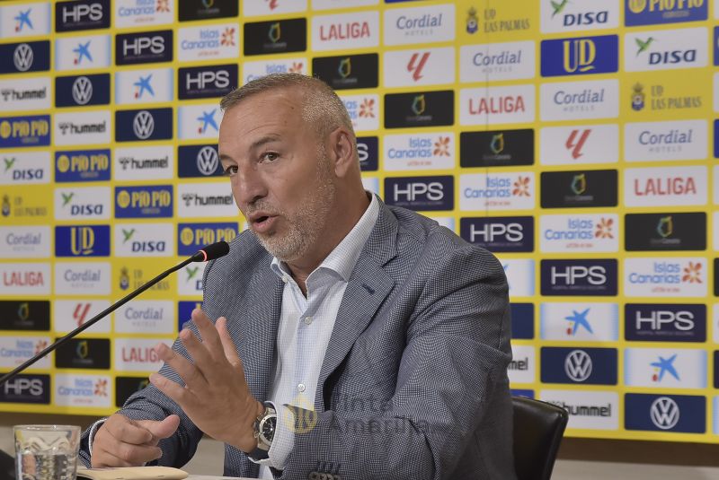 Ramírez habla de jugadores de la UD en la rampa de salida